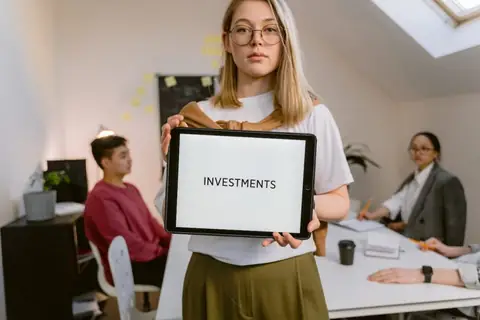How to Outperform the Market With Long-Term Investments