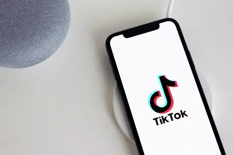TikTok Finalizes Deal with U.S. Investors to Create New American Entity to Avoid Ban