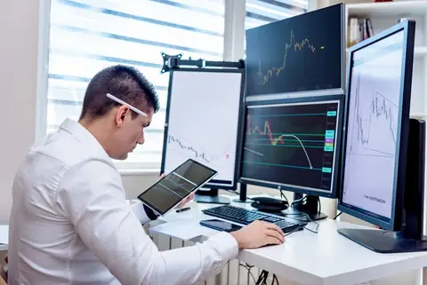 Almost All Smart Investors Always Stick to This Simple Investment Strategy
