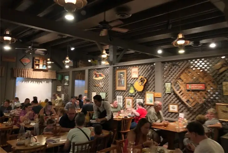 Is Cracker Barrel going out of business?
